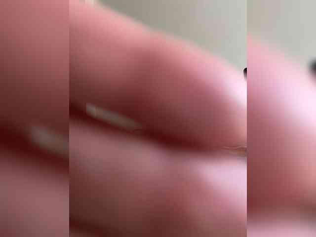 SweetLucyX webcam