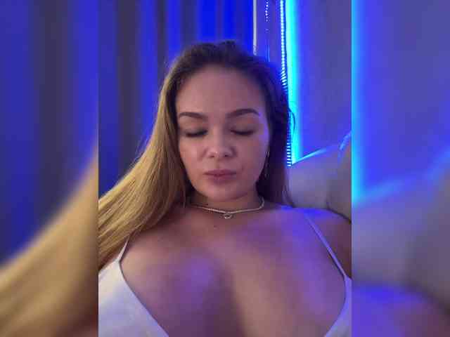 STemptation Sex Cam Show