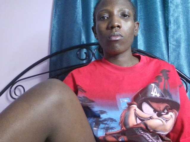 sweetvalariy live cam on BongaCams