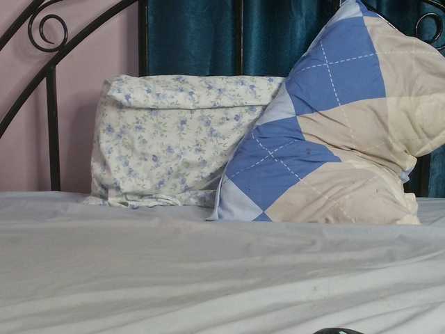 sweetvalariy live cam on BongaCams