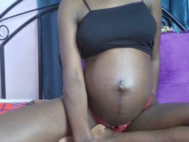 sweetvalariy live cam on BongaCams
