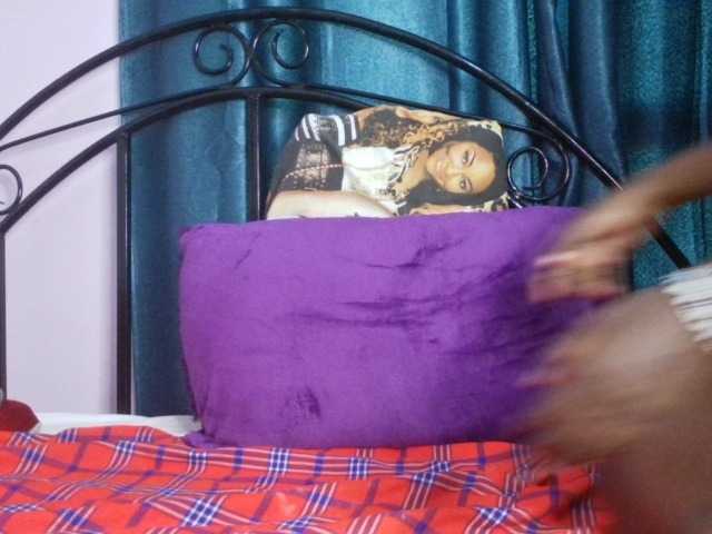 sweetvalariy live cam on BongaCams