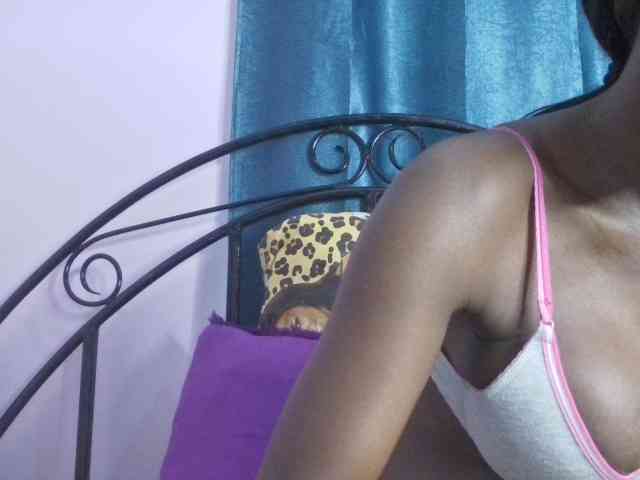 sweetvalariy webcam