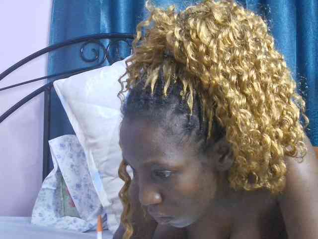 sweetvalariy webcam