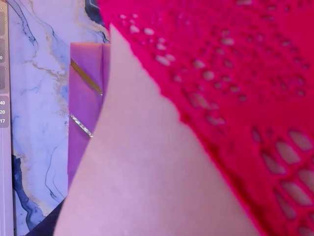 cutepetitee live webcam show
