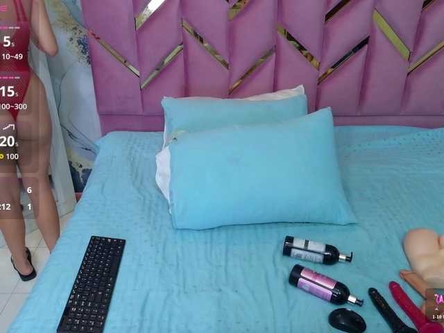cutepetitee live cam on BongaCams