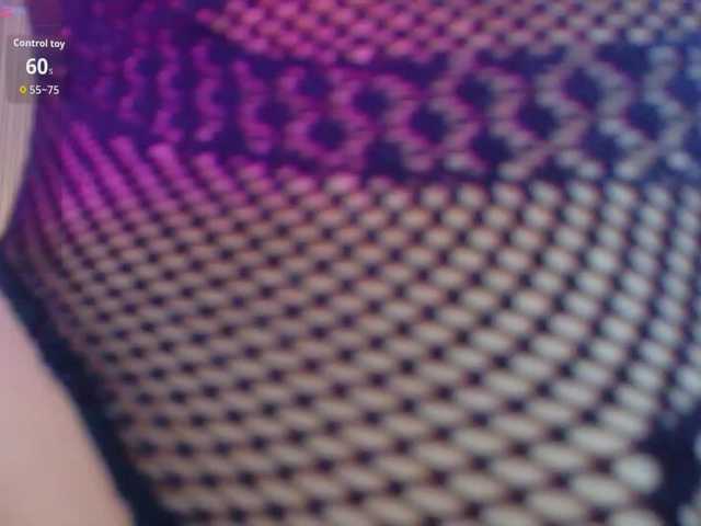 cutepetitee live cam on BongaCams