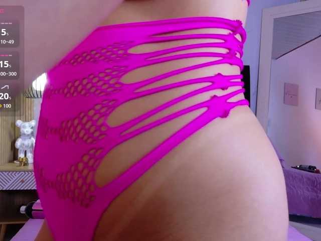 cutepetitee live webcam show