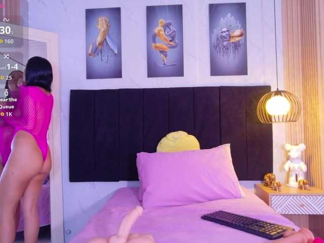 cutepetitee live cam on BongaCams