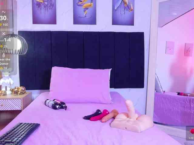 cutepetitee webcam