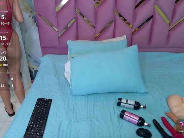 cutepetitee webcam