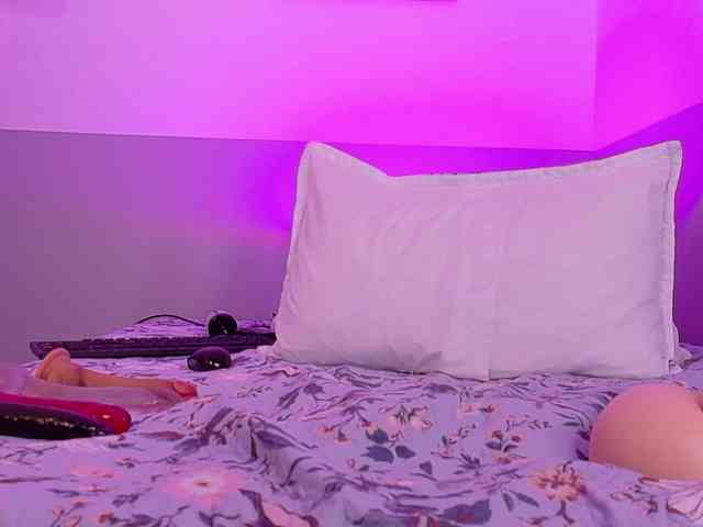 Модель: cutepetitee