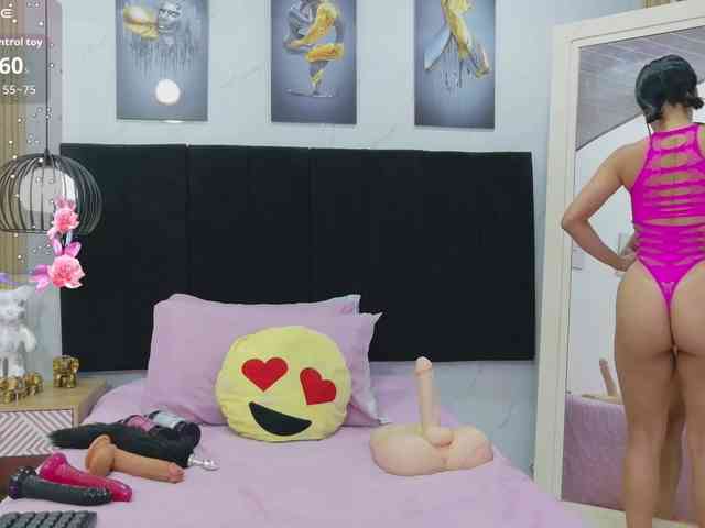cutepetitee webcam