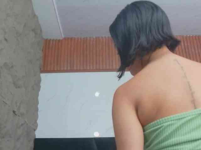 cutepetitee webcam