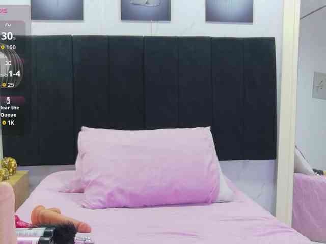 cutepetitee webcam