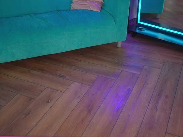 EvaFashionista live webcam show