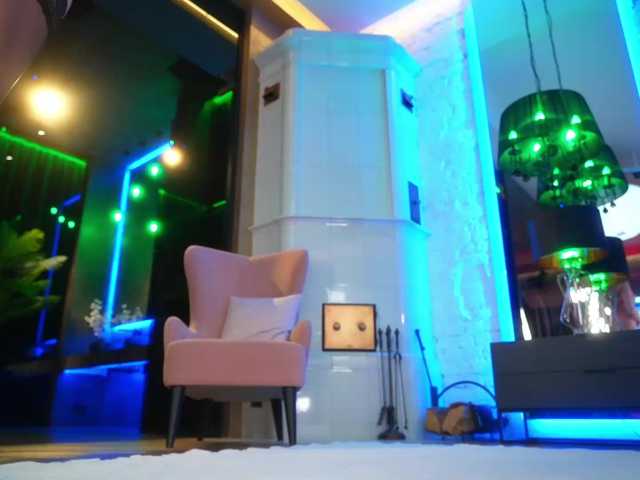 Evafashionista live cam