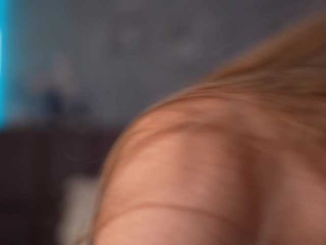  EvaFashionista chat room