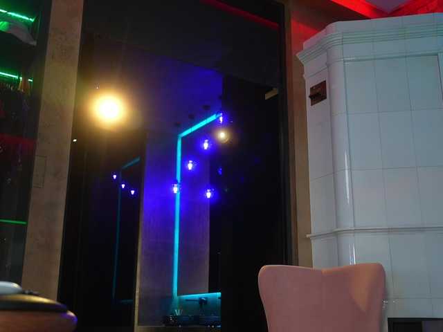  EvaFashionista chat room