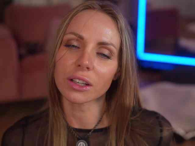 EvaFashionista webcam