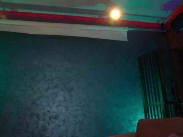 EvaFashionista webcam