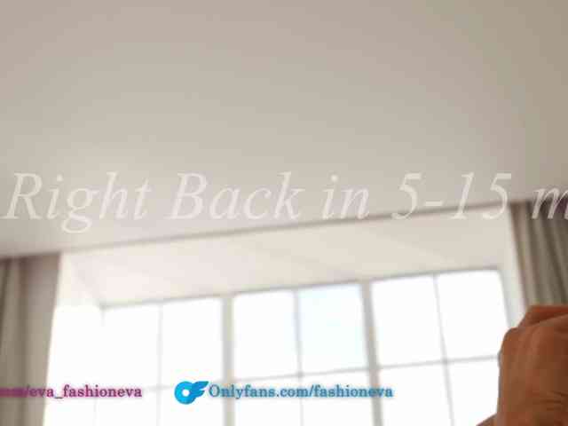 EvaFashionista webcam