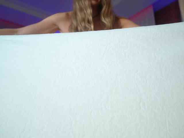 EvaFashionista webcam