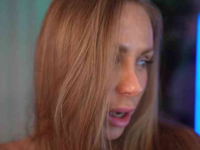 EvaFashionista webcam