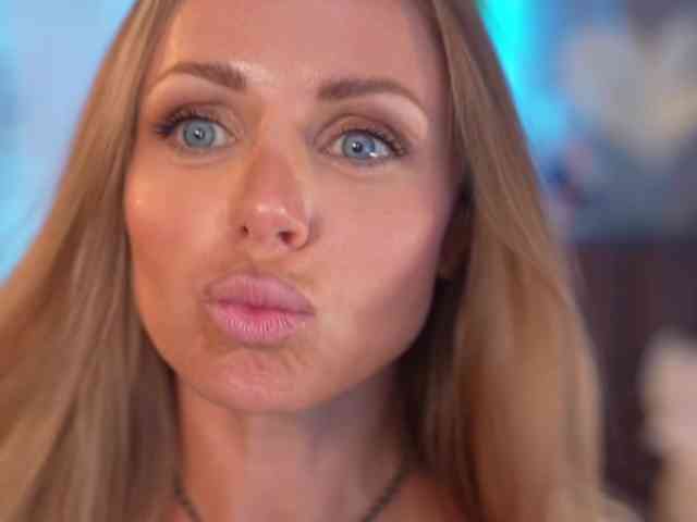 EvaFashionista webcam