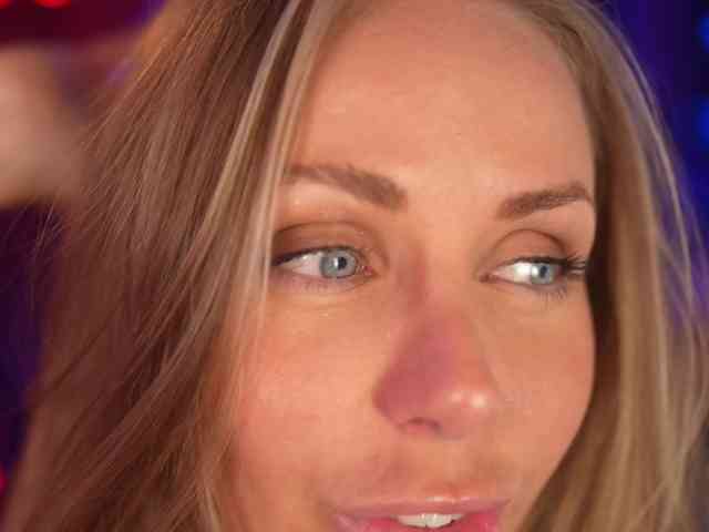 EvaFashionista webcam