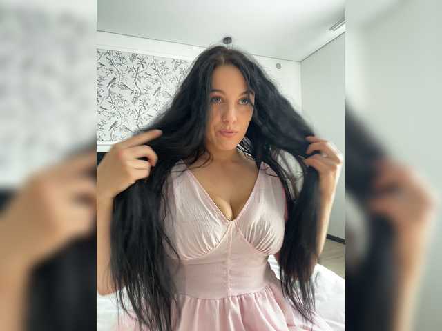 Potifays live webcam show