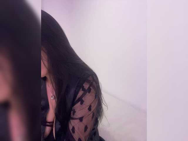 Potifays's BongaCams show and profile