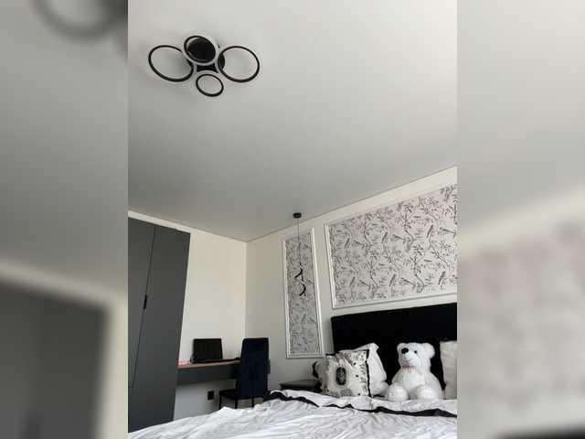 Potifays, 23 y/o - Live Cam on BongaCams
