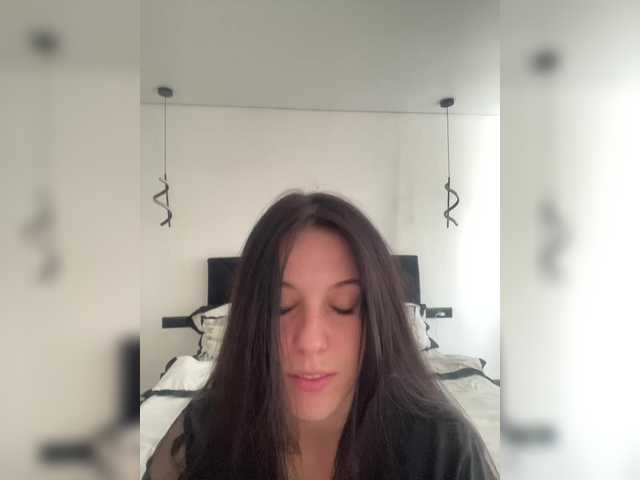 Potifays's BongaCams show and profile