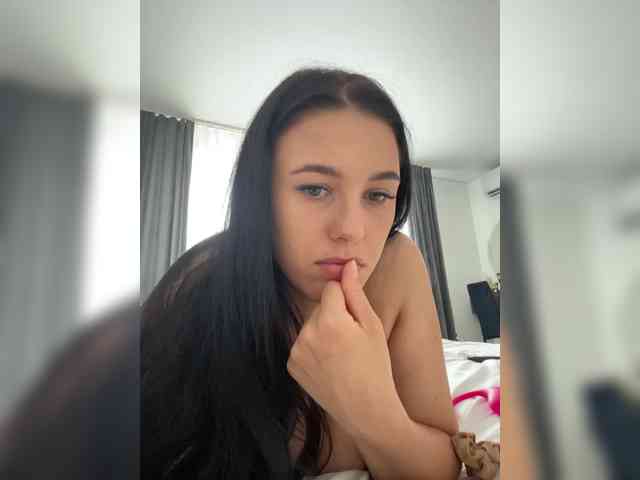 Potifays Live Webcam on BongaCams