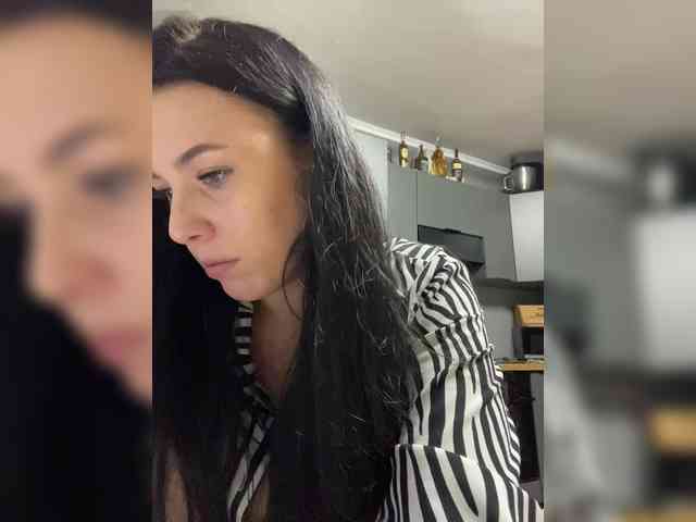 Модель: Potifays