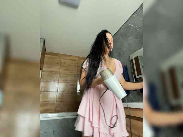 Potifays Sex Cam Show