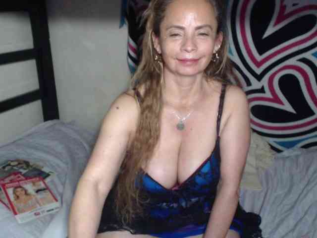 Monicatorres66 webcam