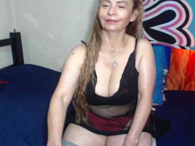 Monicatorres66 webcam