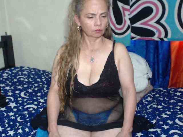 Monicatorres66 webcam