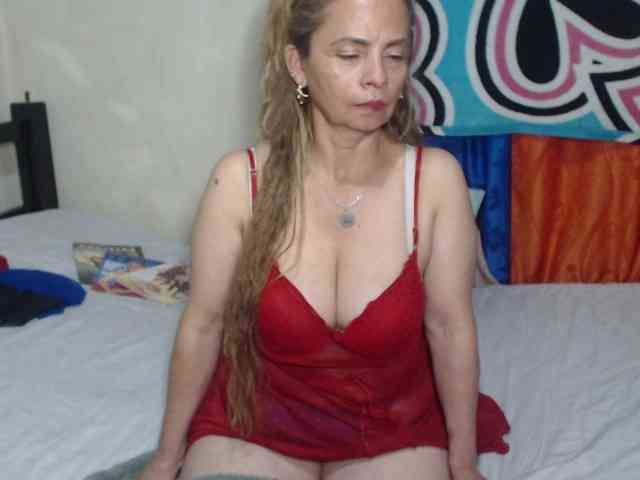 Monicatorres66 webcam