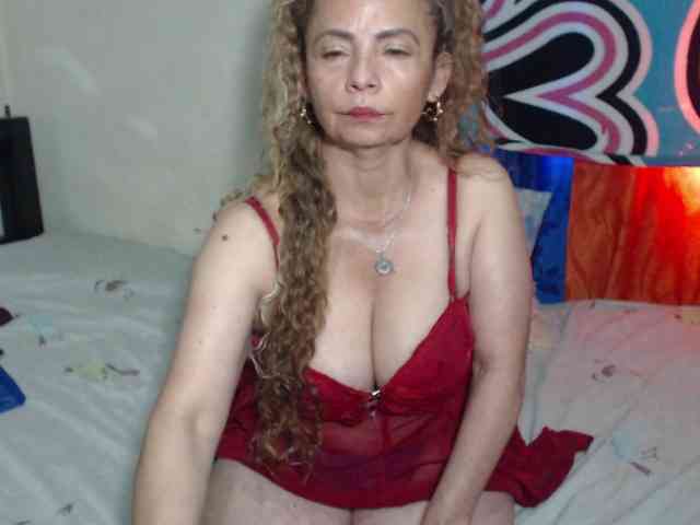 Monicatorres66 webcam