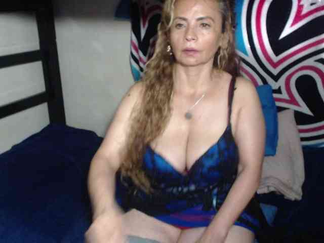 Monicatorres66 webcam
