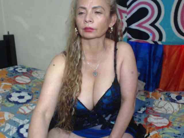 Monicatorres66 webcam