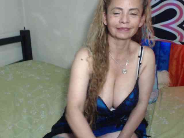 Monicatorres66 webcam