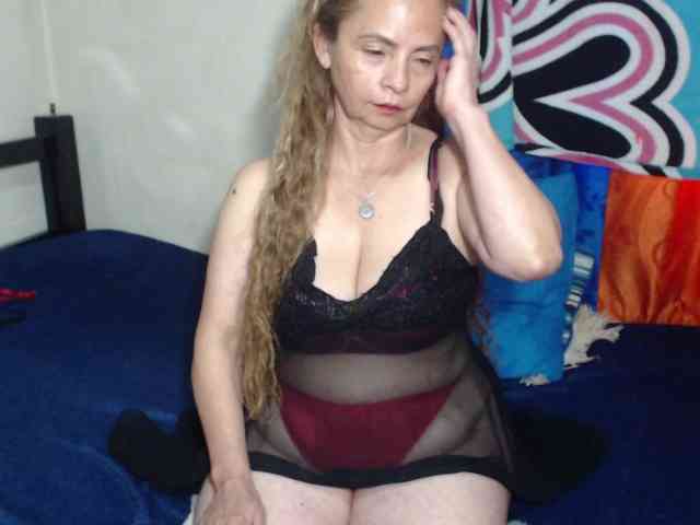 Monicatorres66 webcam