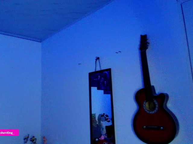 Nicorobin live webcam show