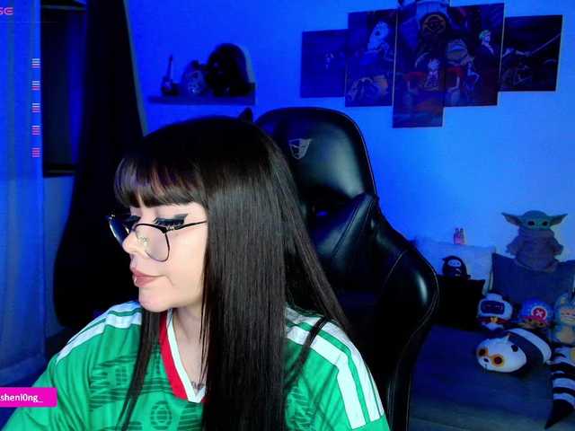Nicorobin live cam on BongaCams