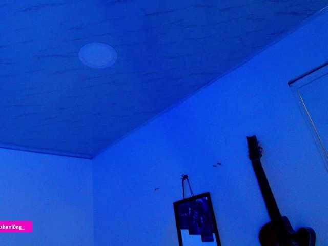 Nicorobin live webcam show