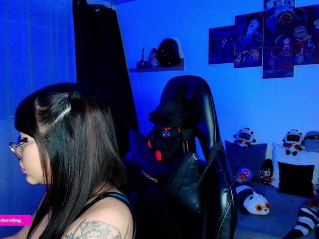 Nicorobin live webcam show
